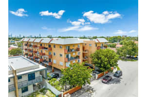 2921 SW 10th St APT 36, Miami, FL 33135, Sold 02/04/25