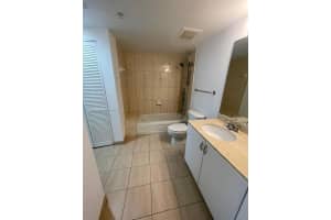 Opera Tower, 1750 N Bayshore Dr, Miami, FL 33132, Sold 12/17/24