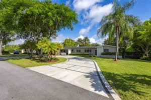 8465 SW 107th St, Miami, FL 33156, Sold 10/09/24