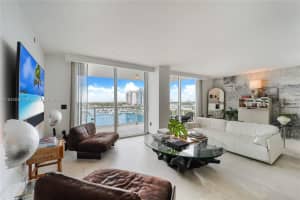 10 Venetian Way, Miami Beach, FL 33139, Sold 11/04/24