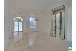 9761 NW 28th Terrace, Doral, FL 33172, Sold 01/14/25