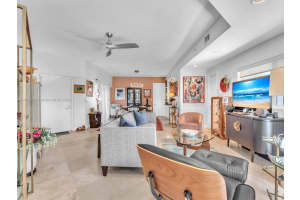 2699 Tigertail Ave, Miami, FL 33133, Sold 01/17/25