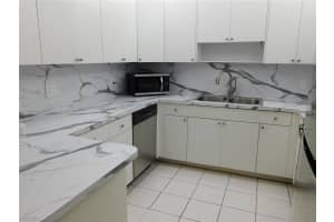 581 Lavilla Dr, Miami Springs, FL 33166, Sold 11/27/24