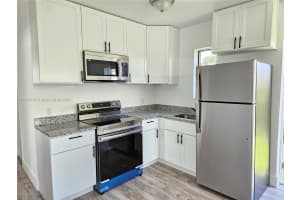 10700 Old Cutler Rd, Coral Gables, FL 33156, Sold 09/20/24