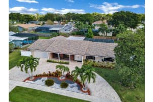 500 NW 75th Terrace, Plantation, FL 33317, Sold 11/06/24