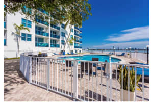 7501 E Treasure Dr APT 3C, North Bay Village, FL 33141, - MLS#A11636258