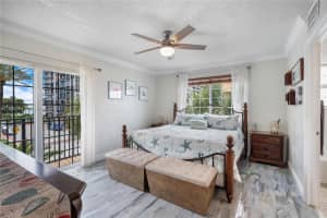 8900 Collins Ave APT 304, Surfside, FL 33154, Sold 02/06/25