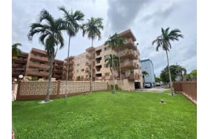 1630 W 46th St APT 514B, Hialeah, FL 33012, Sold 04/30/25