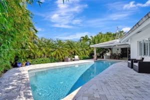 2741 NE 27th Ct, Fort Lauderdale, FL 33306, Sold 11/15/24