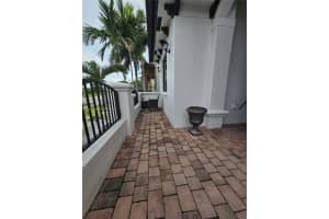 22844 SW 104th Ave, Miami, FL 33190, Sold 11/04/24