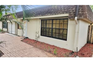 18825 Oakland Hills Dr, Hialeah, FL 33015, Sold 10/03/24
