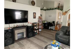 204 Lake Charles Dr, Davenport, FL 33837, Sold 10/23/24