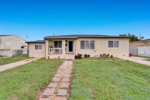 345 W 54th St, Hialeah, FL 33012, Sold 10/02/24