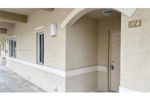 7995 NW 8th St, Miami, FL 33126, Sold 09/09/24
