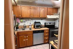 3690 Inverrary Dr #2u, Lauderhill, FL 33319, Sold 02/07/25