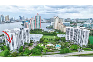 3300 NE 192 St APT 1009, Aventura, FL 33180, Sold 01/16/25