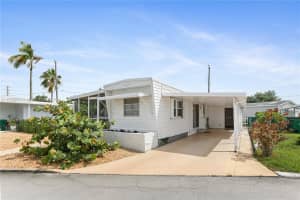 8616 SW 16th Pl, Davie, FL 33324, Sold 08/22/24