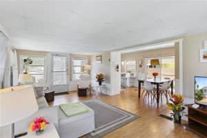 8616 SW 16th Pl, Davie, FL 33324, Sold 08/22/24