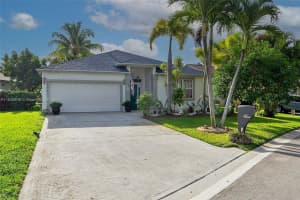 1274 Olympic Cir, Greenacres, FL 33413, Sold 09/27/24