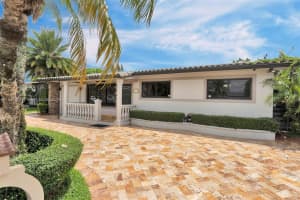 4661 W 8th Ct, Hialeah, FL 33012, Sold 10/31/24