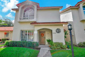 10831 NW 8th St, Pembroke Pines, FL 33026, Sold 09/30/24
