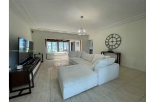 2130 NE 124th St, North Miami, FL 33181, Sold 09/11/24