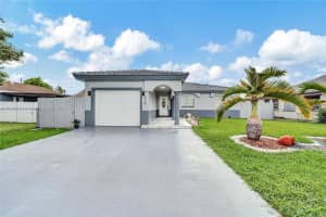 526 NW 7th St, Homestead, FL 33030, Sold 11/27/24