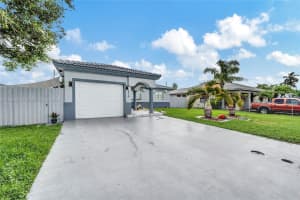 526 NW 7th St, Homestead, FL 33030, Sold 11/27/24