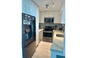 1000 West Ave APT 614, Miami Beach, FL 33139, Sold 12/11/24