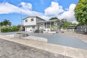 160 McArthur Pkwy, Pembroke Pines, FL 33024, Sold 10/01/24