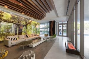 1010 Brickell, 1010 Brickell Ave, Miami, FL 33131, Sold 02/25/25