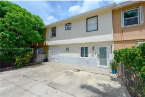 19333 NW 47th Ave, Miami Gardens, FL 33055, Sold 10/04/24