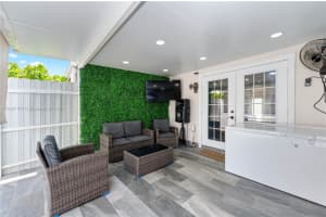 19333 NW 47th Ave, Miami Gardens, FL 33055, Sold 10/04/24