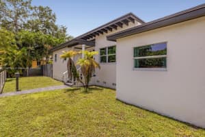 1200 SW 58th Ave, West Miami, FL 33144, Sold 12/19/24