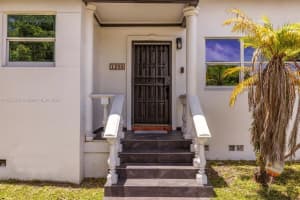 1200 SW 58th Ave, West Miami, FL 33144, Sold 12/19/24