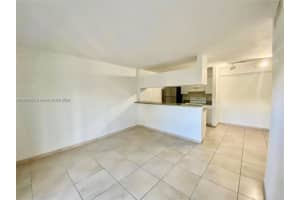 430 N Park Rd, Hollywood, FL 33021, Sold 11/15/24