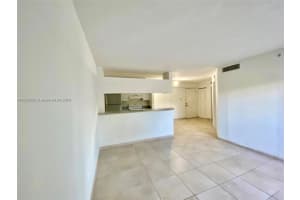 430 N Park Rd, Hollywood, FL 33021, Sold 11/15/24