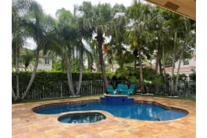 1000 Highland Meadows Dr, Weston, FL 33327, Sold 12/02/24