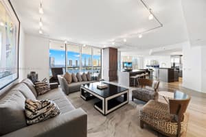 6000 Island Blvd, Aventura, FL 33160, Sold 10/30/24