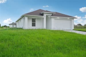 2810 54th St W, Lehigh Acres, FL 33971, Sold 12/13/24