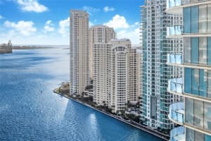 300 S Biscayne Blvd t 2702, Miami, FL 33131, Sold 03/28/25