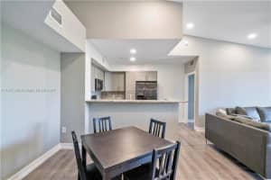 7940 N Nob Hill Rd, Tamarac, FL 33321, Sold 09/12/24