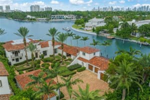 1350 W 29th St, Miami Beach, FL 33140, Sold 02/21/25