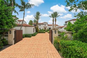 1350 W 29th St, Miami Beach, FL 33140, Sold 02/21/25