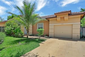 9006 SW 214th Ln, Cutler Bay, FL 33189, Sold 11/26/24