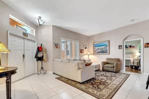 9006 SW 214th Ln, Cutler Bay, FL 33189, Sold 11/26/24