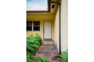 1713 SW 32nd Pl, Fort Lauderdale, FL 33315, Sold 09/18/24