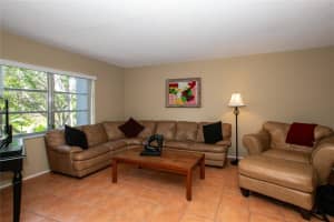 200 Diplomat Pkwy APT 325, Hallandale Beach, FL 33009, Sold 10/23/24
