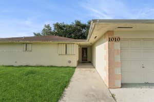 1010 NW 87th St, Miami, FL 33150, Sold 10/22/24