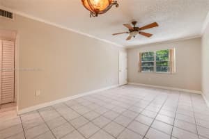 13101 Memorial Hwy APT 216, North Miami, FL 33161, - MLS#A11637474